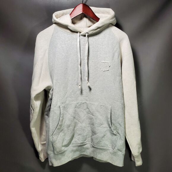 Undefeated Hoodie Mens M Raglan Sleeve Hash Mark Logo Grunge Urban Anti-Social - Picture 2 of 12